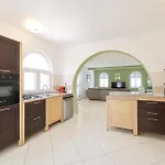 House Anna 度假居