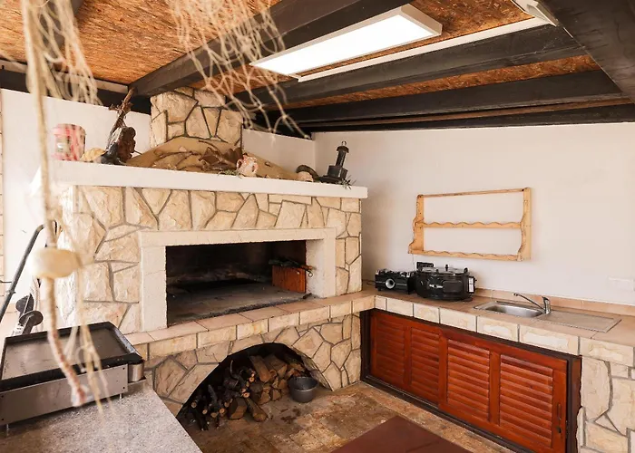 House Anna Драге