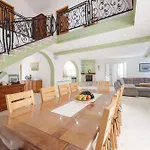House Anna Vakantiehuis Drage