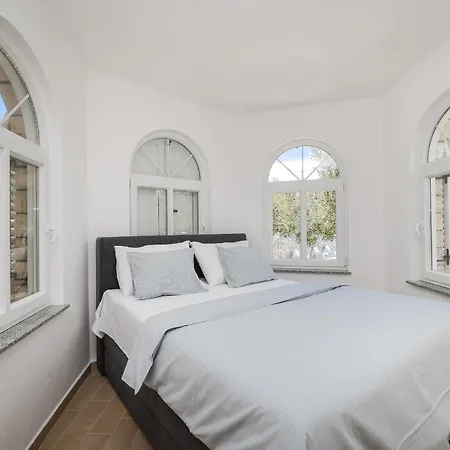 House Anna 度假居 *