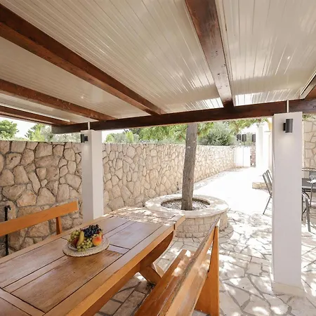 House Anna Holiday home