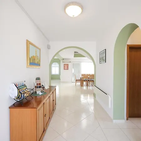 House Anna Holiday home *