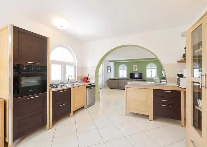 House Anna Tatil Evi