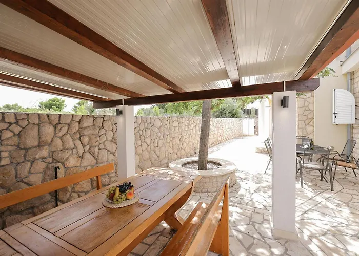 House Anna Tatil Evi